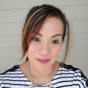 Meet your Posher, Marissa